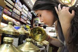 The Smells and Sights of the Markets in Istanbul
