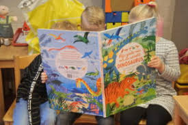 Kp dino 12 kinderkleurplaten kleurplaten dinosaurus. Jufjanneke Nl Tijd Van Dinosaurussen