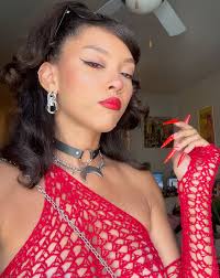 Making tank top and pants inspired by Beyonce