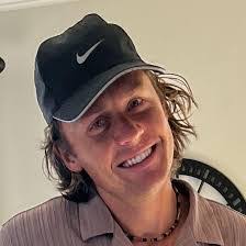 Jake Otten's Instagram, Twitter & Facebook