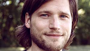 Eine frühere veränderung bezieht sich auf den namen der serie, die bis 2012 noch bergwacht hieß. Nein Aus Pfui Sebastian Strobel Im Interview