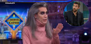 Mario Vaquerizo manda un recado a 'La Revuelta' de Broncano en pleno  directo de 'El Hormiguero'