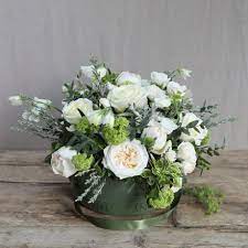 Hat Box Flowers Luxury Scented Flowers The Real Flower Company Beautiful Flower Arrangements Hat Box Flowers Flower Arrangements
