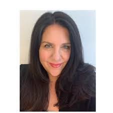 Lani Drew's Instagram, Twitter & Facebook