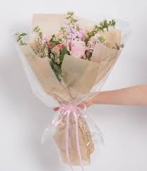 There's nothing more pleasing then receiving a bunch of flowers for no reason whatsoever. China Sydney Korean Style Flower Rose Bouquet Wrapping Packaging Roll Paper China Wrapping Paper Gift Paper