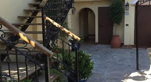 Hoteles de 2 estrellas desde 37 €, 3 estrellas desde 59 € y 4 estrellas y superior desde 49 €. Hostal Santiago Chiclana Sancti Petri Cadiz