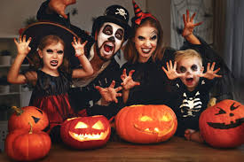 Halloween is not a holiday just reserved for candy. 5 Ide Kostum Halloween Yang Mudah Kamu Tiru Sahabat Sicepat