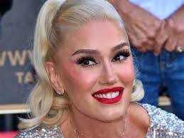 Lori Shelton's Instagram, Twitter & Facebook