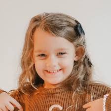 Alyson VanZant and Calvin Peacock's Wedding Website