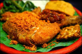 Cara bikin sambal ayam goreng paling enak. Resep Ayam Penyet Surabaya Enak Lengkap Dengan Sambal Warga Negara Indonesia