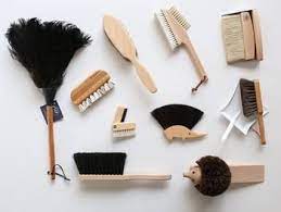 お掃除道具 にもこだわりを インテリアにもなるおしゃれで機能的な掃除道具をご紹介 キナリノ 掃除 道具 お掃除 掃除