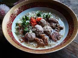 Yer la kita bukan masak untuk diri kita jer kan. Bakso Yang Sangat Sedap Azie Kitchen