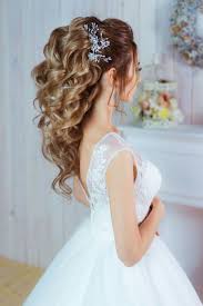 Las Joyas Mas Bellas Para El Cabello Love Wedding Ha Peinado De Boda Con Cabello Suelto Estilos De Peinado Para Boda Peinados Boda Pelo Largo