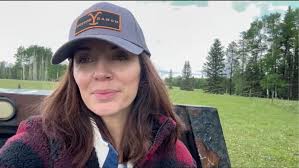 Michelle Morgan's Beauty Praised by Heartland Fans