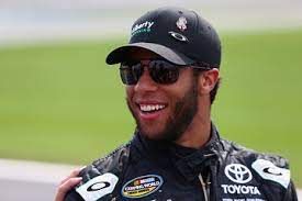 Ok rules i'll will post the standings for those racers in the chase for the nextel cup the first person to volenteer can i find nascar very addicting to watch. Nascar Driver Darrell Wallace Jr Gets Camping World Sponsorship Wsj