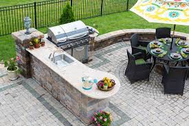 If you're going to include a state of the art kitchen in your backyard you better have the space to entertain properly out. Keep It Simple Minimalist Outdoor Kitchen Ideas Happysprout