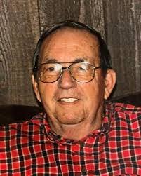 Dale Manley's Instagram, Twitter & Facebook