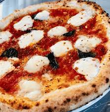 Green bay boasting the biggest fireworks display north of milwaukee, fire over the fox is a daylong festival packed with a lineup of national acts, ceremonies. The 25 Best Pizzas In Wisconsin Big 7 Travel Food Guides