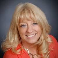 Jill Benge's Instagram, Twitter & Facebook