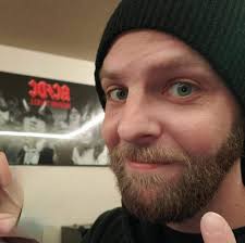 Maintainer Humor added a new photo.