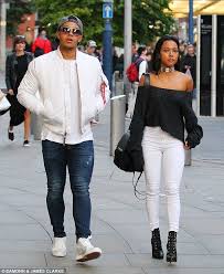 Find out everything about memphis depay. Memphis Depay Spends More Time With Chris Brown S Ex Girlfriend J Lo Fashion Tshirt Outfits Fashion