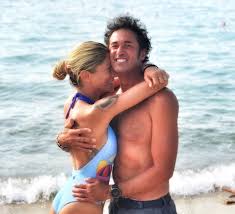 Ma vorrei tanto innamorarmi l'ex velina di 'striscia la notizia' in un post sui social risponde ai rumors relativi a una storia con. Maddalena Corvaglia Il Gossip Nuovo Fidanzato E Paolo Berlusconi