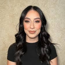 Kathy Lopez's Instagram, Twitter & Facebook