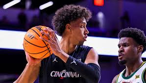 West Virginia vs Cincinnati Prediction, Picks & Odds for Tonight's College Basketball Game