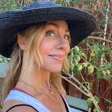 Keri Johnson West (kerij72)