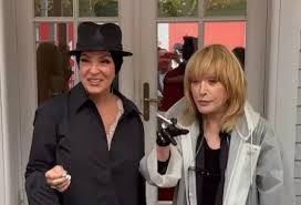 Golbis - Алла Пугачёва и Максим Галкин* посетили фестиваль Лаймы Вайкуле в Юрмале https://golbis.com/pin/alla-pugachyova-i-maksim-galkin-posetili-festival-lajmy-vajkule-v-yurmale/ | Facebook