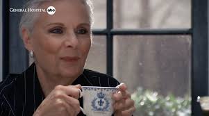 Stella gives Tracy some sage advice