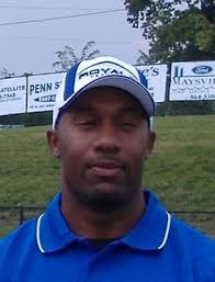 Courtside with Danny Weddle: Larry Harris to be inducted into Paris  Greyhound Hall of Fame