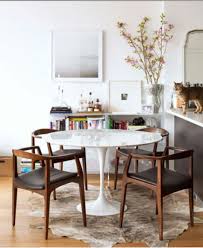 Pin By Marika Kojo On Black White Mid Century Modern Dining Room Dining Room Design Modern Dining Room