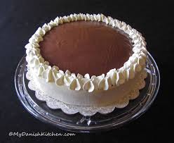 Othellolagkage Othello Layered Cake Frosting Recipes Danish Dessert Dessert Cake Recipes