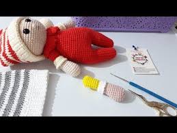 Neva Nin Atolyesi Amigurumi Bebek Kol Yapimi Amigurumi Bebek Tig Isleri