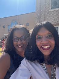 I just attended a beautiful wedding in Little Rock Arkansas for Veronica  Elizabeth Stafford and Abraham Jordan Williamson, the wedding had very  special meaning, Alana was a bridesmaid. We met at Epoch