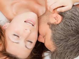 Sexualité : pourquoi certaines femmes crient-elles pendant lamour ?