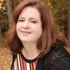 Heidi Helms's Instagram, Twitter & Facebook