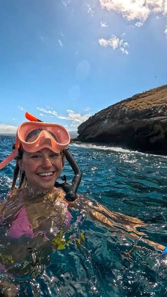 officially marking snorkeling in Hawaii off the bucket list ???? honestly next on the list for Hawaii, I’m thinking cage diving with sharks ? , #hawaii #maui #snorkeling #sealife #oceanadventures