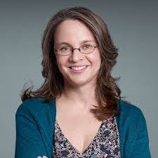 Beth Markowski's Instagram, Twitter & Facebook