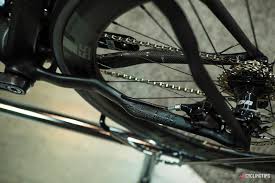Non ci limitiamo a sponsorizzare team e atleti di livello mondiale, ma lavoriamo a stretto contatto con loro e usiamo le loro competenze per sviluppare la prossima gamma di prodotti. Photo Gallery 2018 Nahbs Custom Road And Track Bikes Cyclingtips
