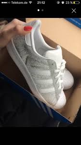 Browse colors and styles for men, women & kids and buy this timeless look today. Adidas Superstar Glitzer 38 Kleiderkorb De