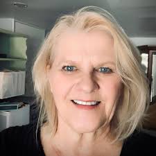 Jean Womack's Instagram, Twitter & Facebook