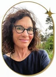 Amy Ferber's Instagram, Twitter & Facebook