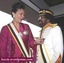 Sultan abdullah sultan ahmad shah yang dimasyhurkan hari ini sebagai sultan pahang keenam, menggantikan paduka. Salasilah Sultan Pahang Topography Explorer
