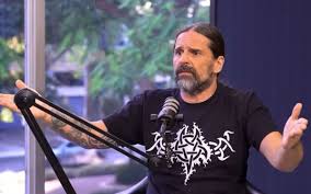 Andreas Kisser relata processo de luto após a morte da mulher