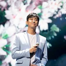 Find out where the most popular shows on netflix rank, including the latest titles to claim a spot alongside popular titles like bridgerton, the queen's gambit, dark , ozark , the witcher, stranger things, black mirror , you, and dash & lily. Ju Ji Hoon Bio Age Height Single Nationality Body Measurement Career