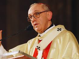 La verdad sobre la intervención de Bergoglio para que la dictadura libere a  dos jesuitas secuestrados