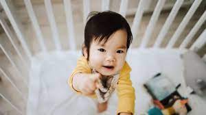 Transitioning toddler bed to full bed age. When To Transition To A Toddler Bed And How To Do It Smoothly Parents