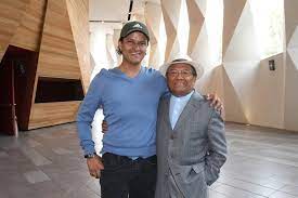 Mantente informado con las últimas noticias, videos y fotos de armando manzanero que te brinda univision | univision. Cuanto Mide Armando Manzanero Altura Real Height